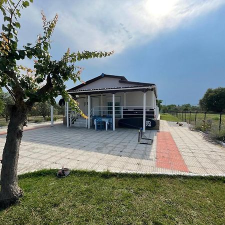 Villa ,,Sea Breeze,, - Home By The Sea Néa Ankhíalos Exterior foto