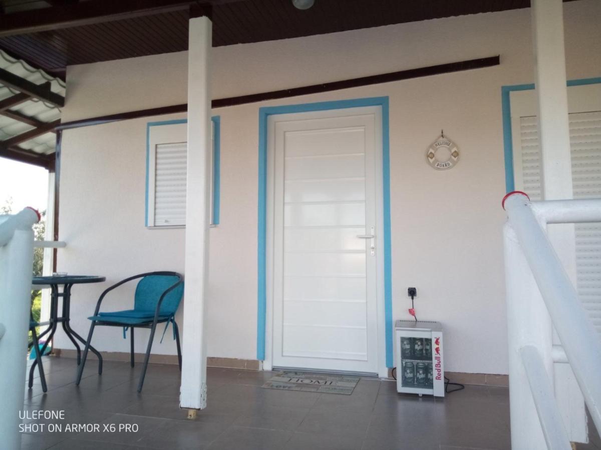 Villa ,,Sea Breeze,, - Home By The Sea Néa Ankhíalos Exterior foto