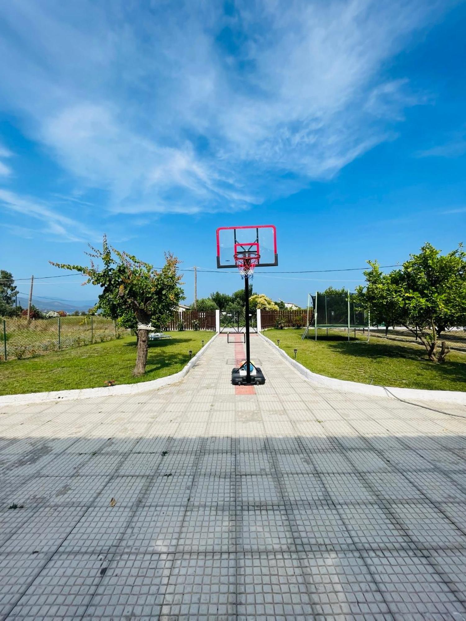 Villa ,,Sea Breeze,, - Home By The Sea Néa Ankhíalos Exterior foto